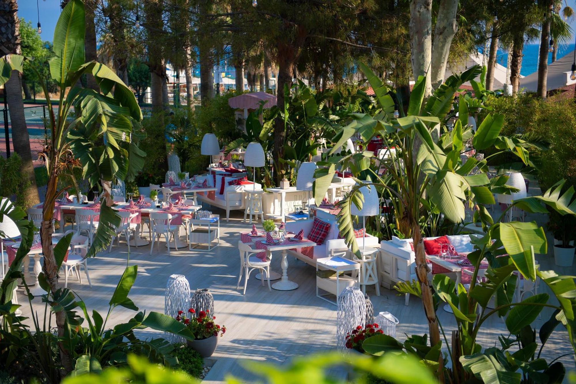 Miramare Beach Hotel Side Exteriör bild